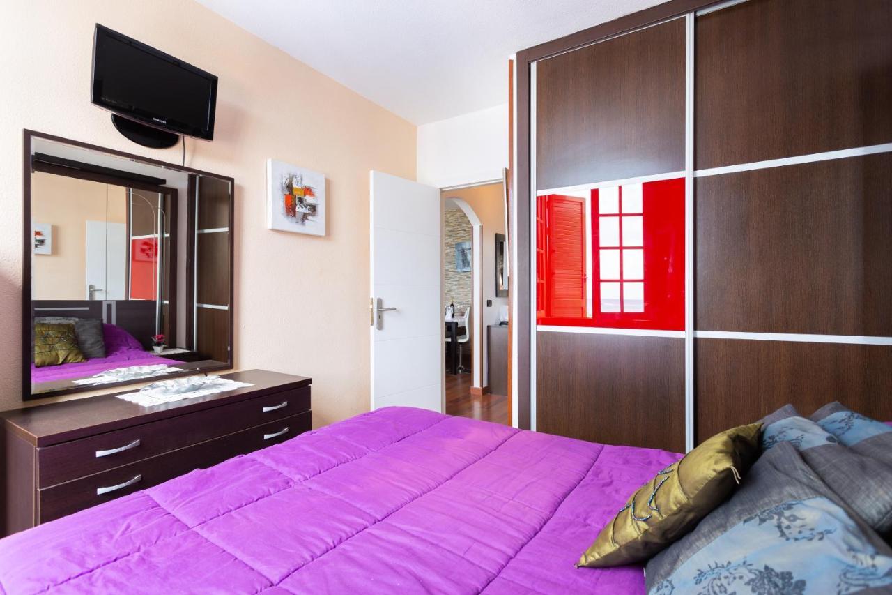 Apartamento En Primera Linea De Playa Con Aire Acondicionado Арона Екстер'єр фото